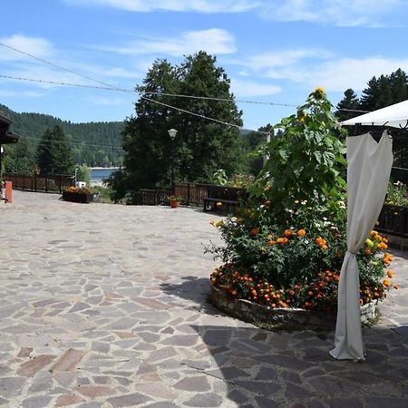 Hotel Lo Sciatore Cotronei Exteriör bild