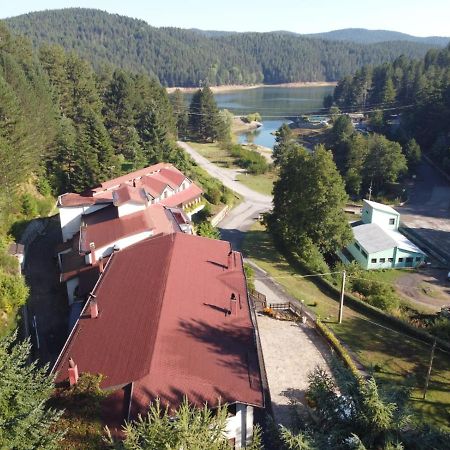 Hotel Lo Sciatore Cotronei Exteriör bild