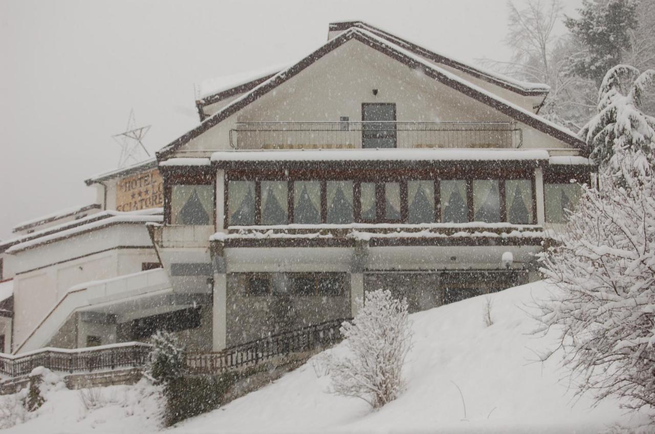 Hotel Lo Sciatore Cotronei Exteriör bild