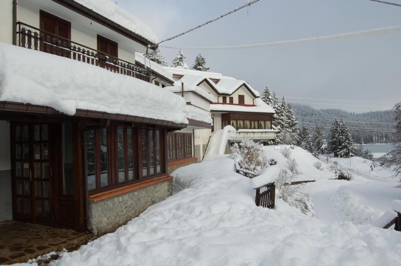 Hotel Lo Sciatore Cotronei Exteriör bild