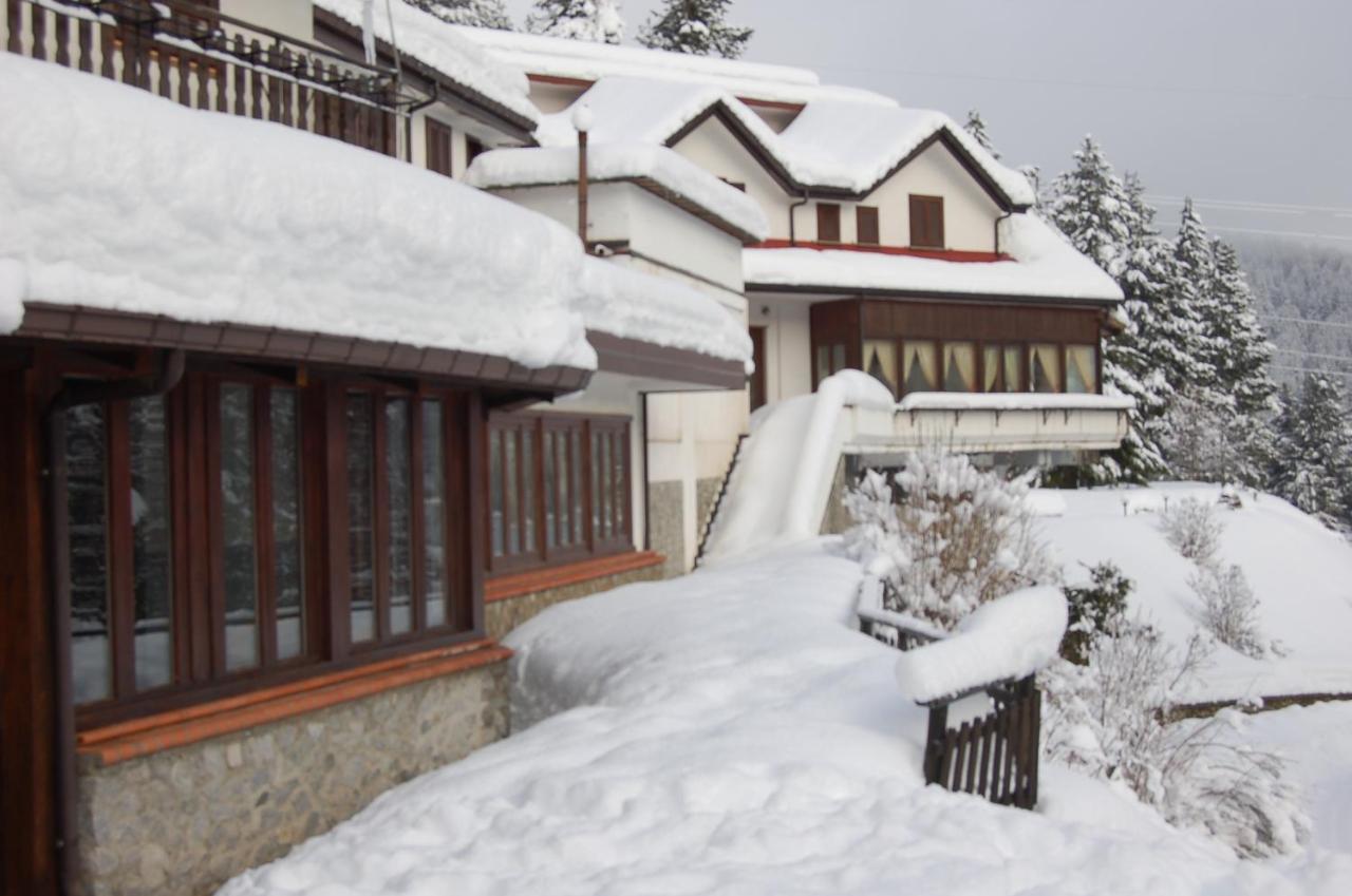 Hotel Lo Sciatore Cotronei Exteriör bild